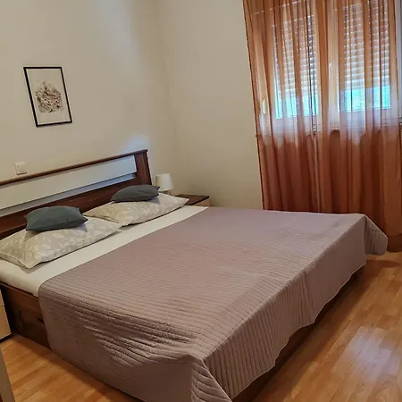 Apartment Olic